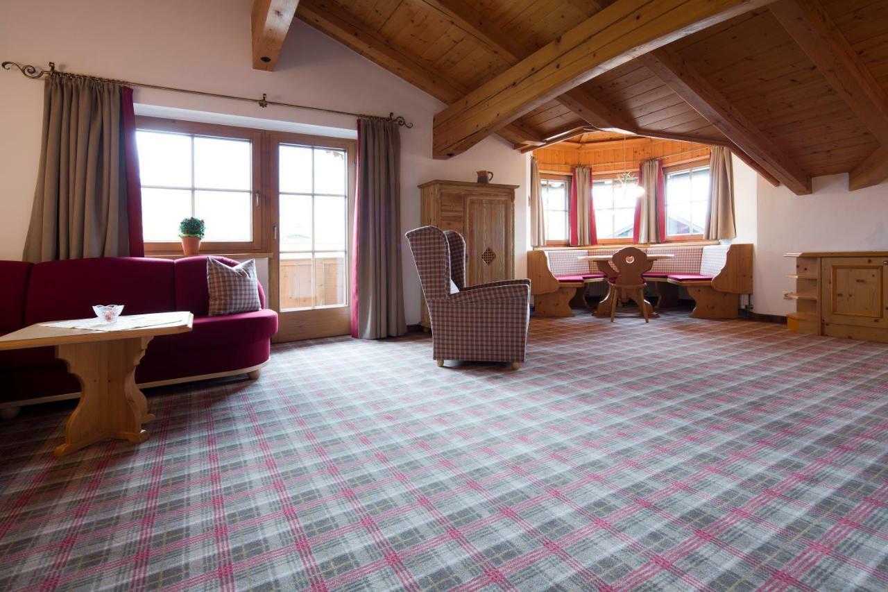 Gaestehaus Brantlhof Zimmer Und Ferienwohnungen In Going Am Wilden Kaiser Bagian luar foto