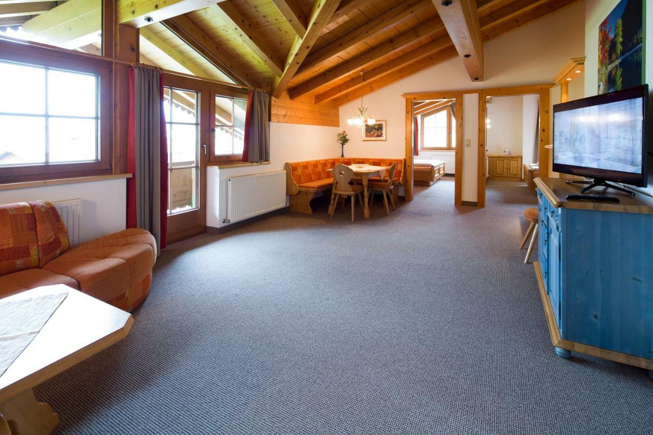 Gaestehaus Brantlhof Zimmer Und Ferienwohnungen In Going Am Wilden Kaiser Bagian luar foto