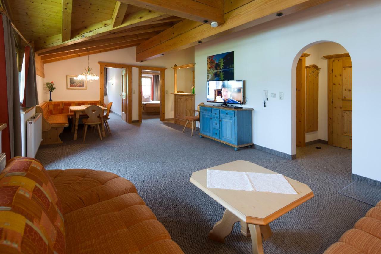 Gaestehaus Brantlhof Zimmer Und Ferienwohnungen In Going Am Wilden Kaiser Bagian luar foto