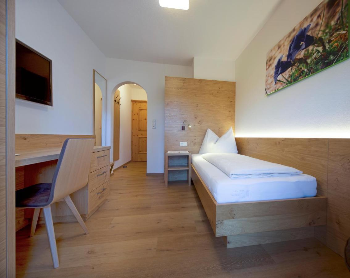 Gaestehaus Brantlhof Zimmer Und Ferienwohnungen In Going Am Wilden Kaiser Bagian luar foto